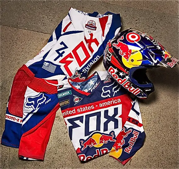motocross clothes