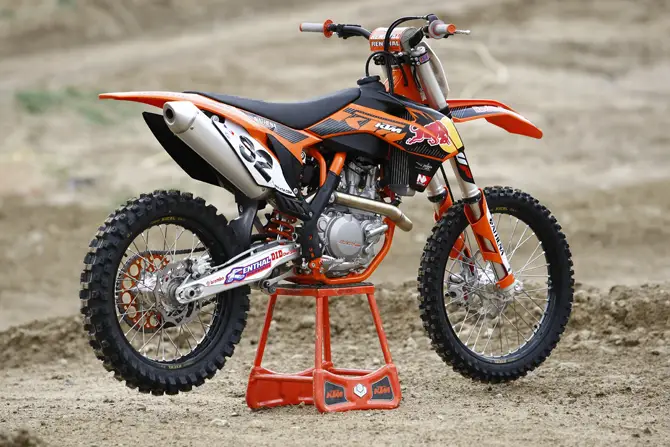2012 Ktm 450sxf Factory Edition What It S Like To Ride The Ryan Dungey Replica Motocross Bike Motocross Action Magazine