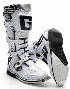 8 WHITE Gaerne 2018 G-React Boots 