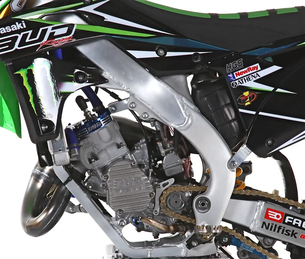 NEVER HEARD OF MOREAU? BUD RACING'S ALUMINUM-FRAMED KX125 TWO-STROKE WILL REMIND YOU - Motocross Action Magazine