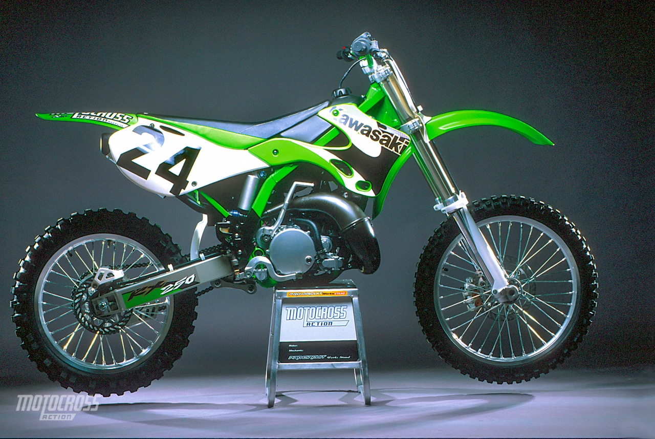 Kawasaki Kx 250 Cc | atelier-yuwa.ciao.jp