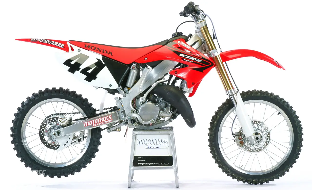 ON THE RECORD: COMPLETE TEST OF THE 2005 HONDA CR125 - Motocross Action  Magazine