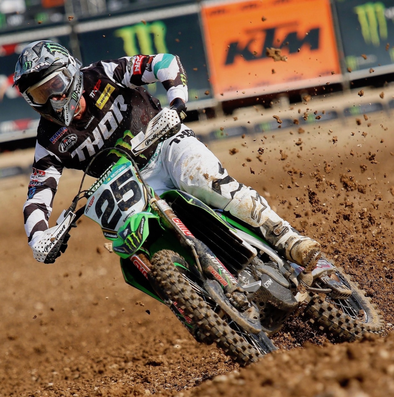 KAWASAKI EUROPE ANNOUNCES THAT HAVE RE-SIGNED CLEMENT DESALLE FOR 2020 - Motocross Action Magazine
