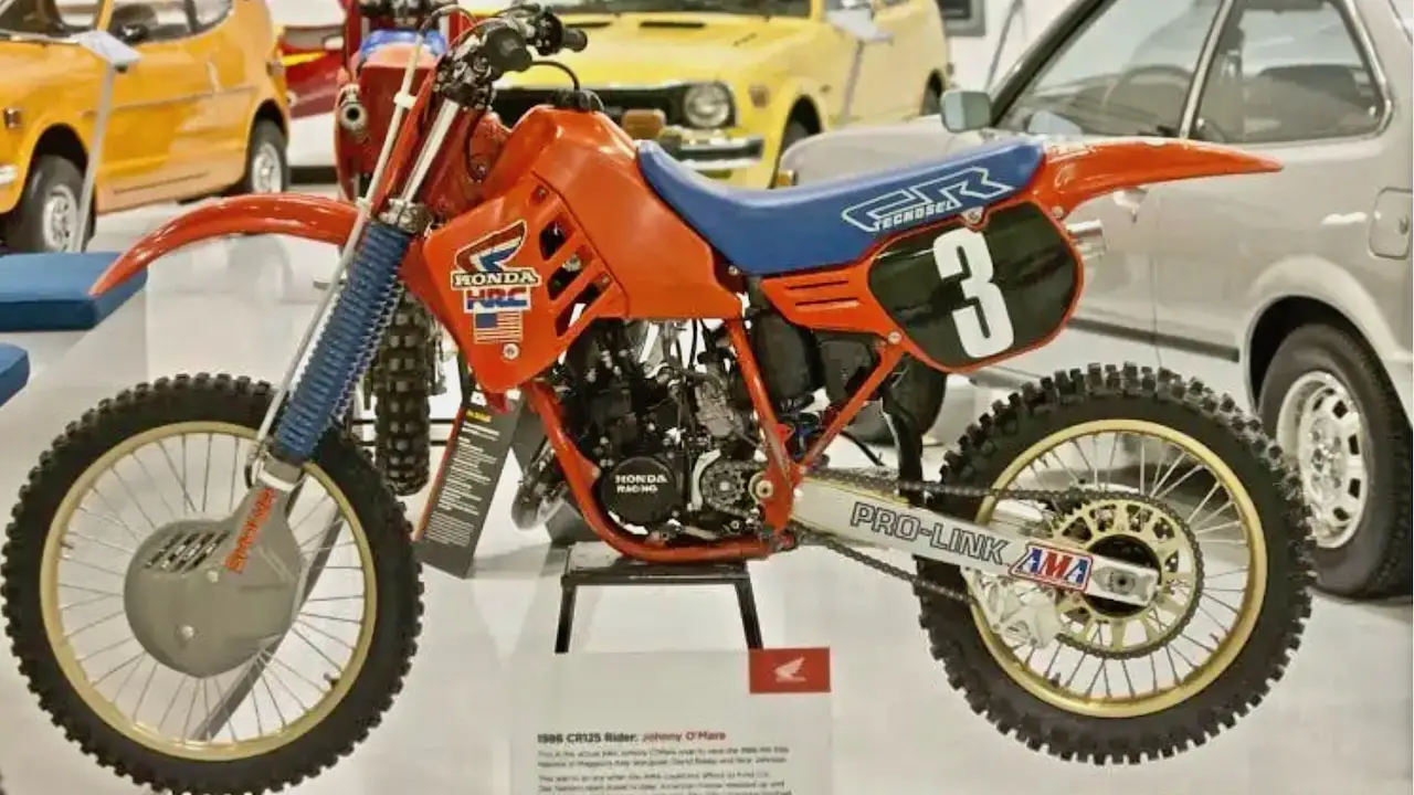 Johnny&#39;s - mari Johnny O'Mara on Honda Mugen & Racing Young Like Jett