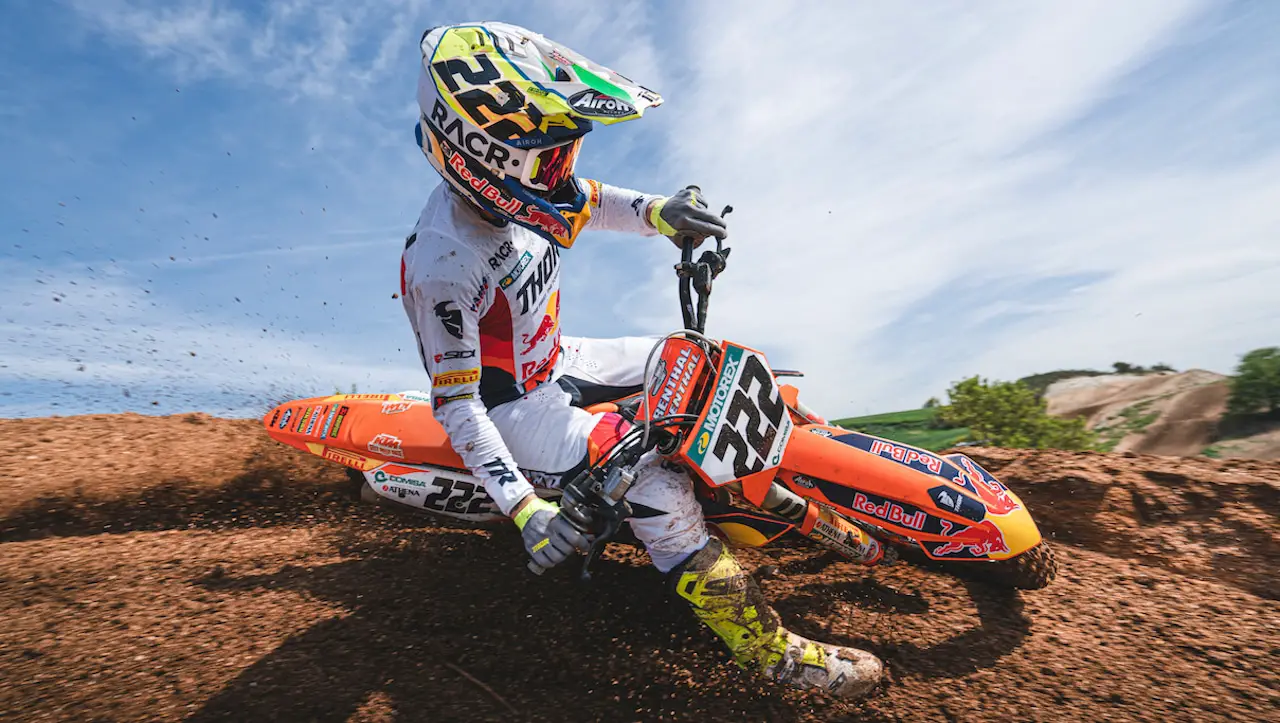 MX1  Vídeo: Motocross das Nações 2022, a última corrida de Tony Cairoli