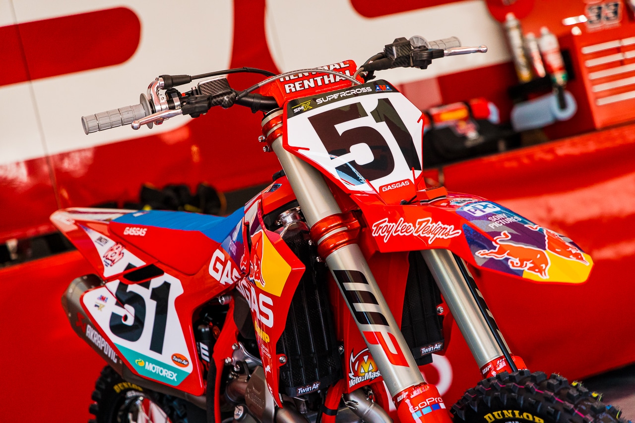 2023 ANAHEIM 1 SUPERCROSS // FACTORY BIKES UP CLOSE