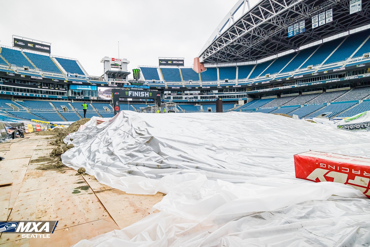 track tarps rain overview stadium 2023 Seattle Supercross-7191