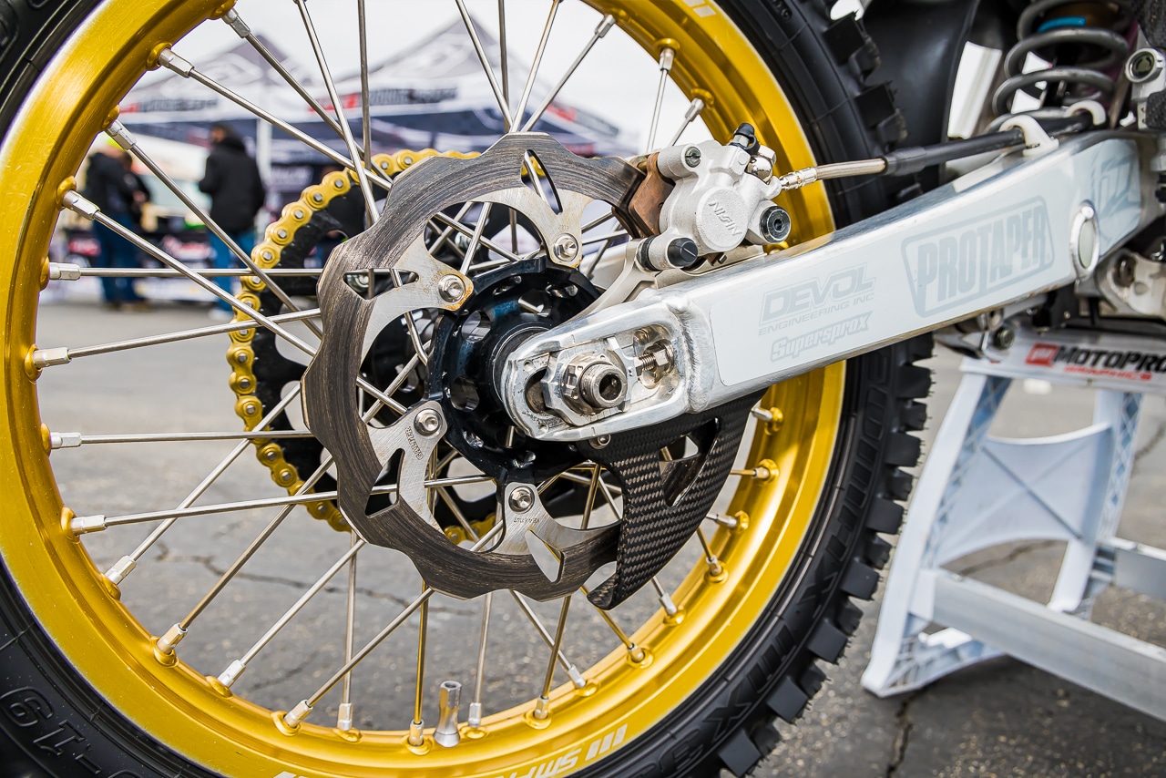 INSIDE JARED LESHER'S SX BUILT YZ250 TWO-STROKE