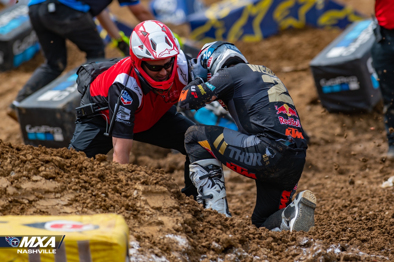 RECORDS ARE MEANT TO BE BROKEN // NASHVILLE SUPERCROSS Motocross