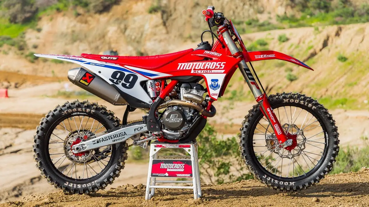 MXA VIDEO: WE BUILD THE ULTIMATE VET BIKE