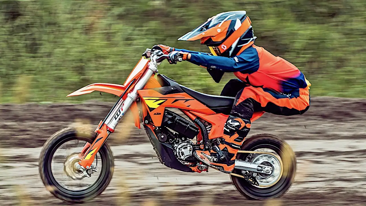 初公開！新世代 2025 KTM SX-E 5 電動ピーウィー - モトクロス アクション マガジン