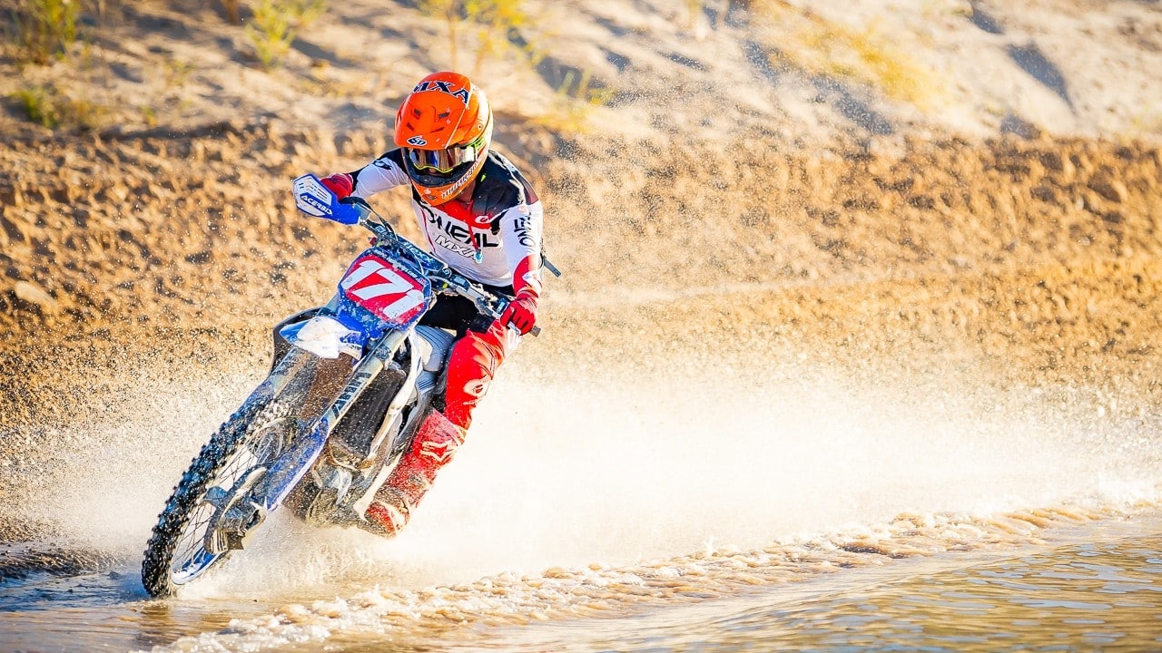 THIS WEEK IN MXA: WE GO OFF-ROAD RACING AT THE BEACH