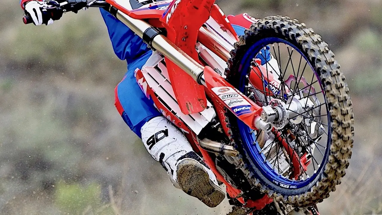 MXA TEAM TESTED: SIDI CROSSAIR X BOOTS