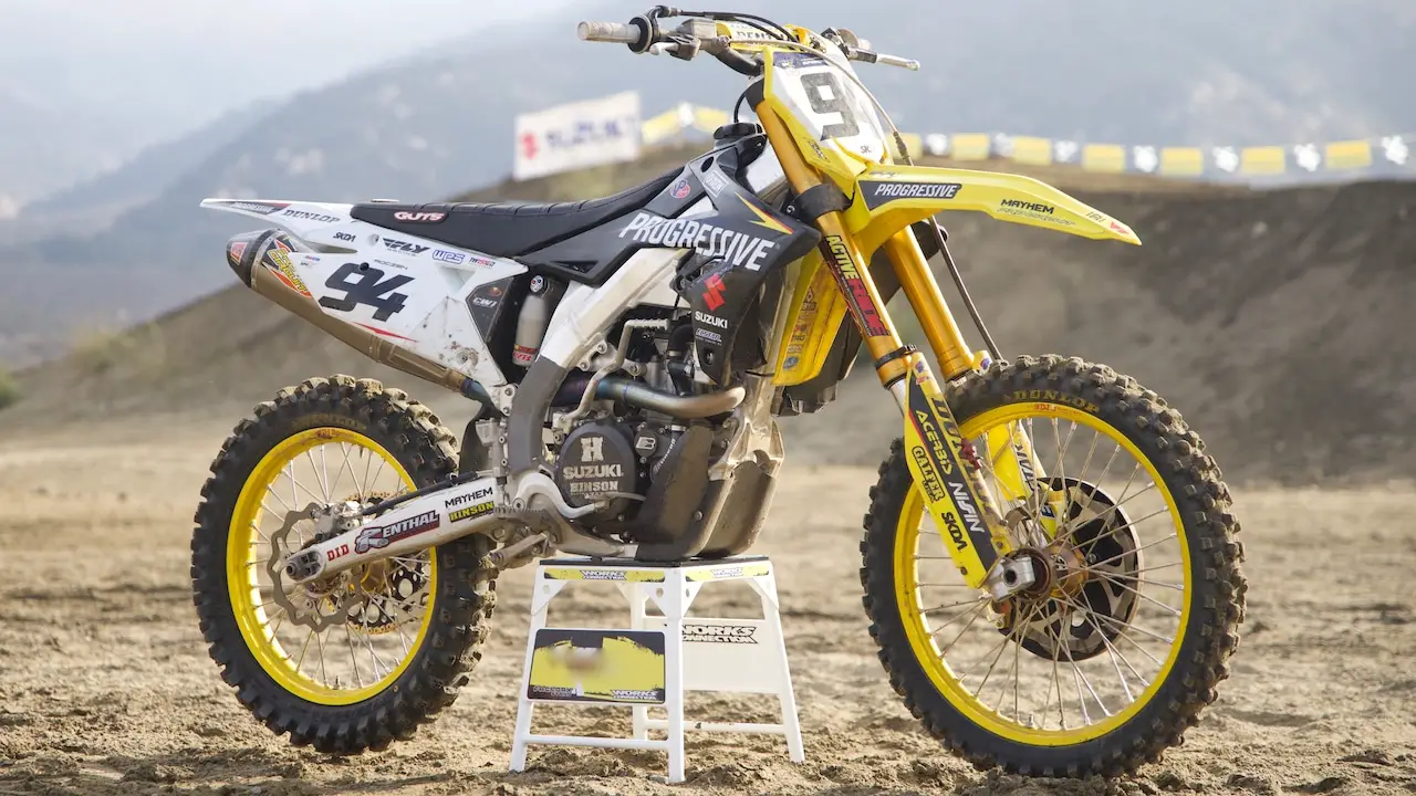 フラッシュバック！ケン・ロッツェンのHEPスズキRM-Z450に乗るのはどの 